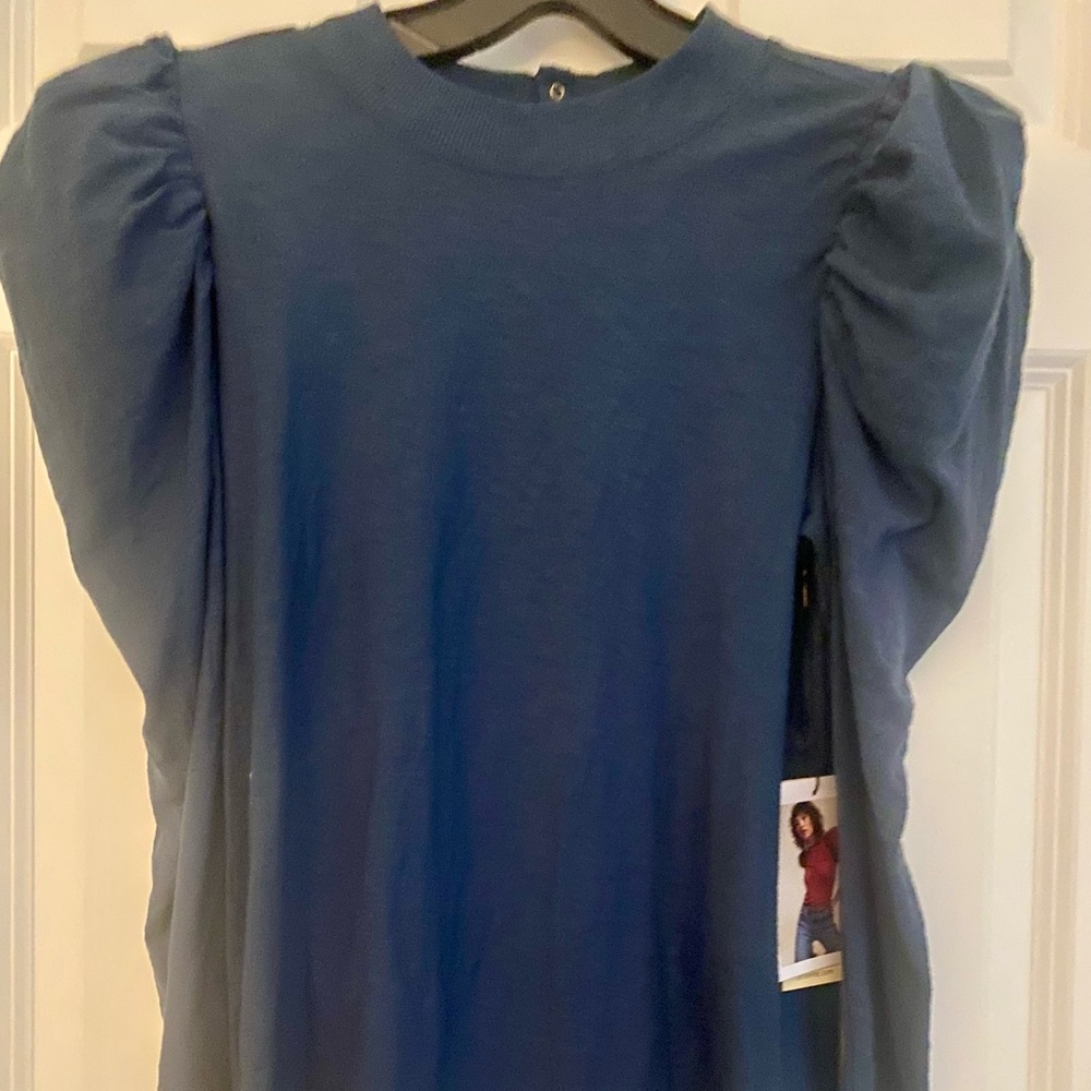 Nation LTD 3/4 Sleeve Blue Top with Gold Snaps in Back and Puff Shoulders